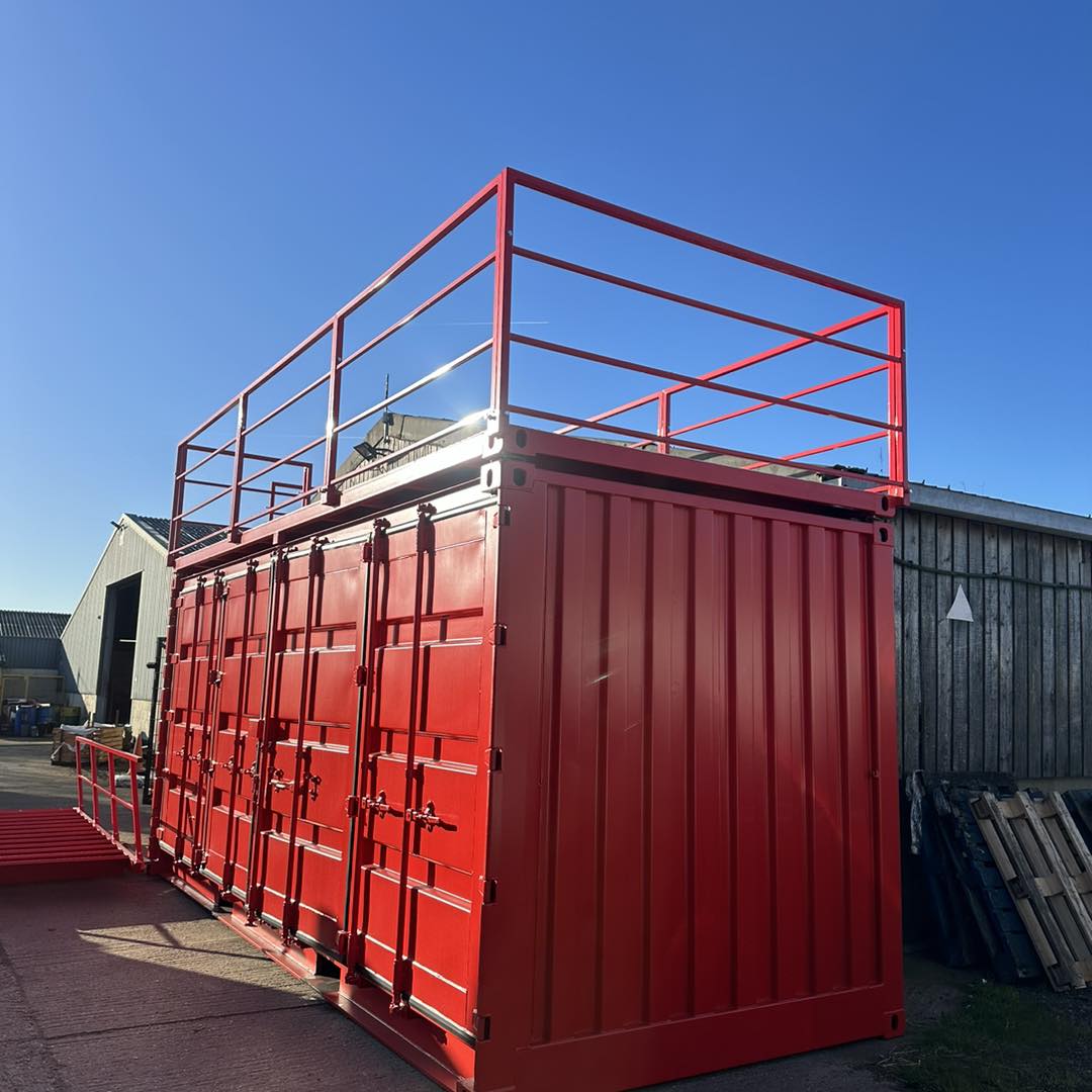 20FT SHIPPING CONTAINER ROOF TERRACE WITH STAIRS